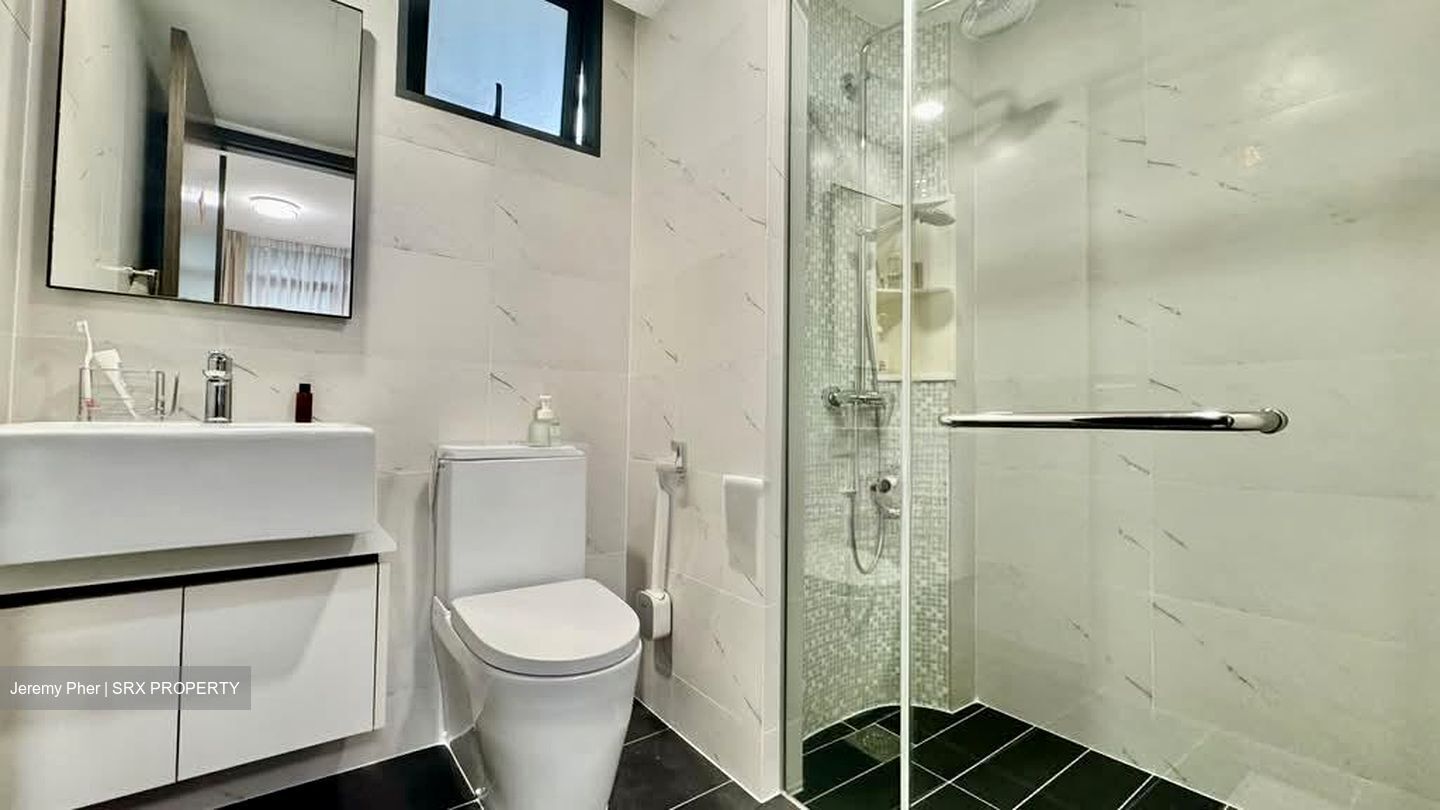 Symphony Suites (D27), Condominium #588239571